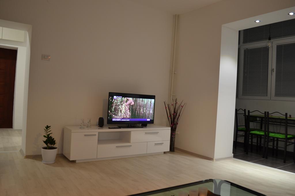 Lazarus Apartment Skopje Exterior photo